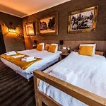 Le Palmares 2*