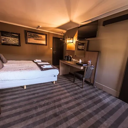 Le Relais 2*