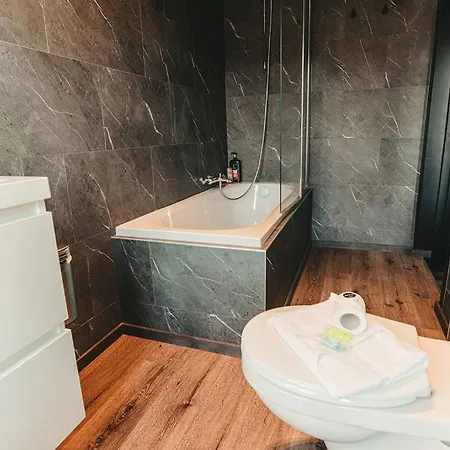 Le Palmares - Brasserie & 2* Spa